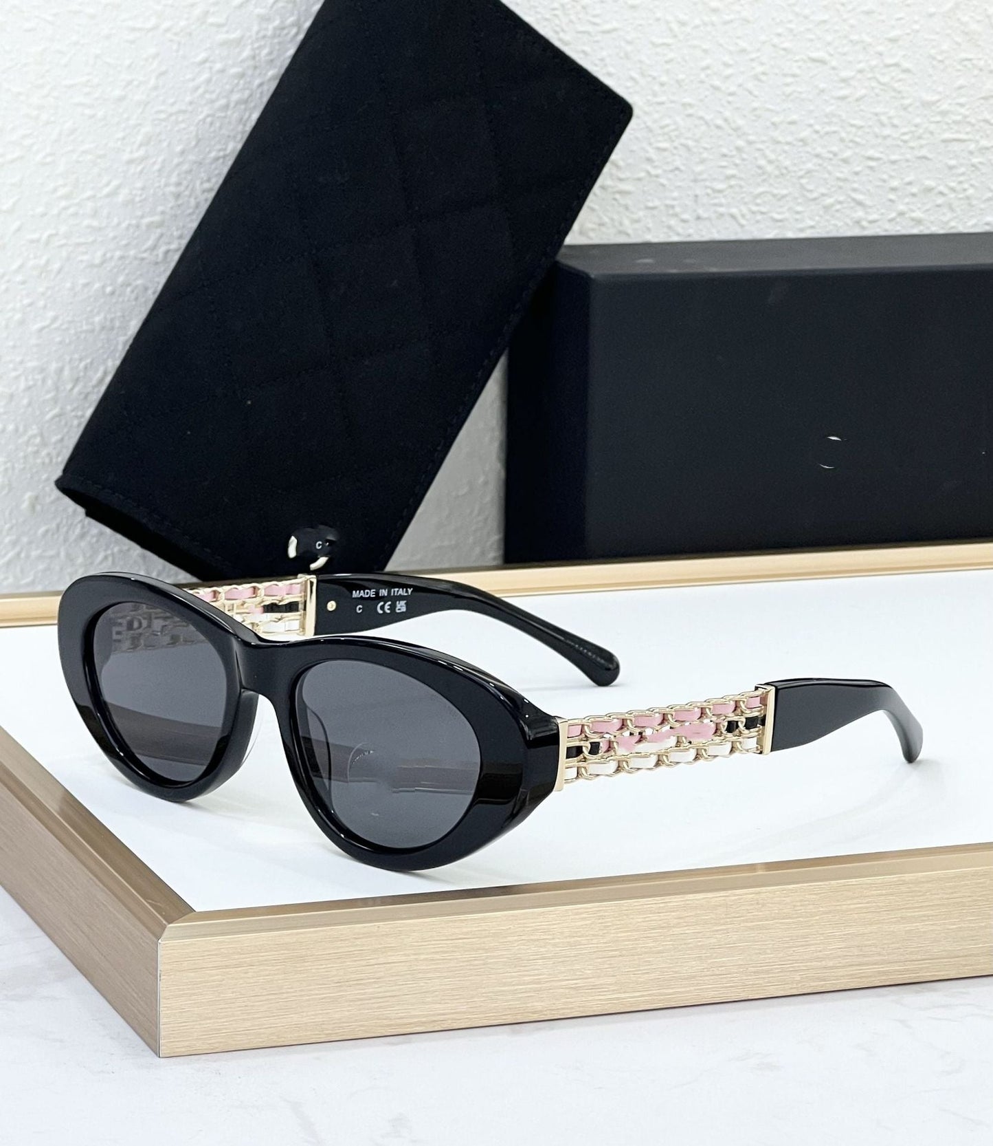 Ch5538 Cross-border Xiaoxiangfeng Sunglasses Women's High Version Fashion Personalized Plate Cat Eye Sunglasses UV Protection