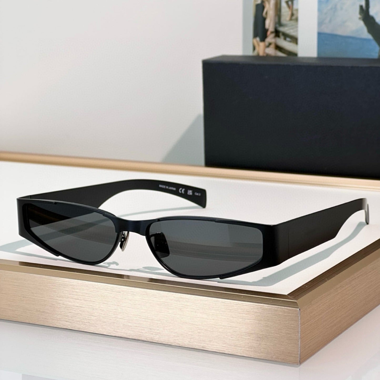 Cross-border Poplar Forest New Metal Narrow Frame Futuristic Sunglasses Women's High-end Big-name Sunglasses UV Protection