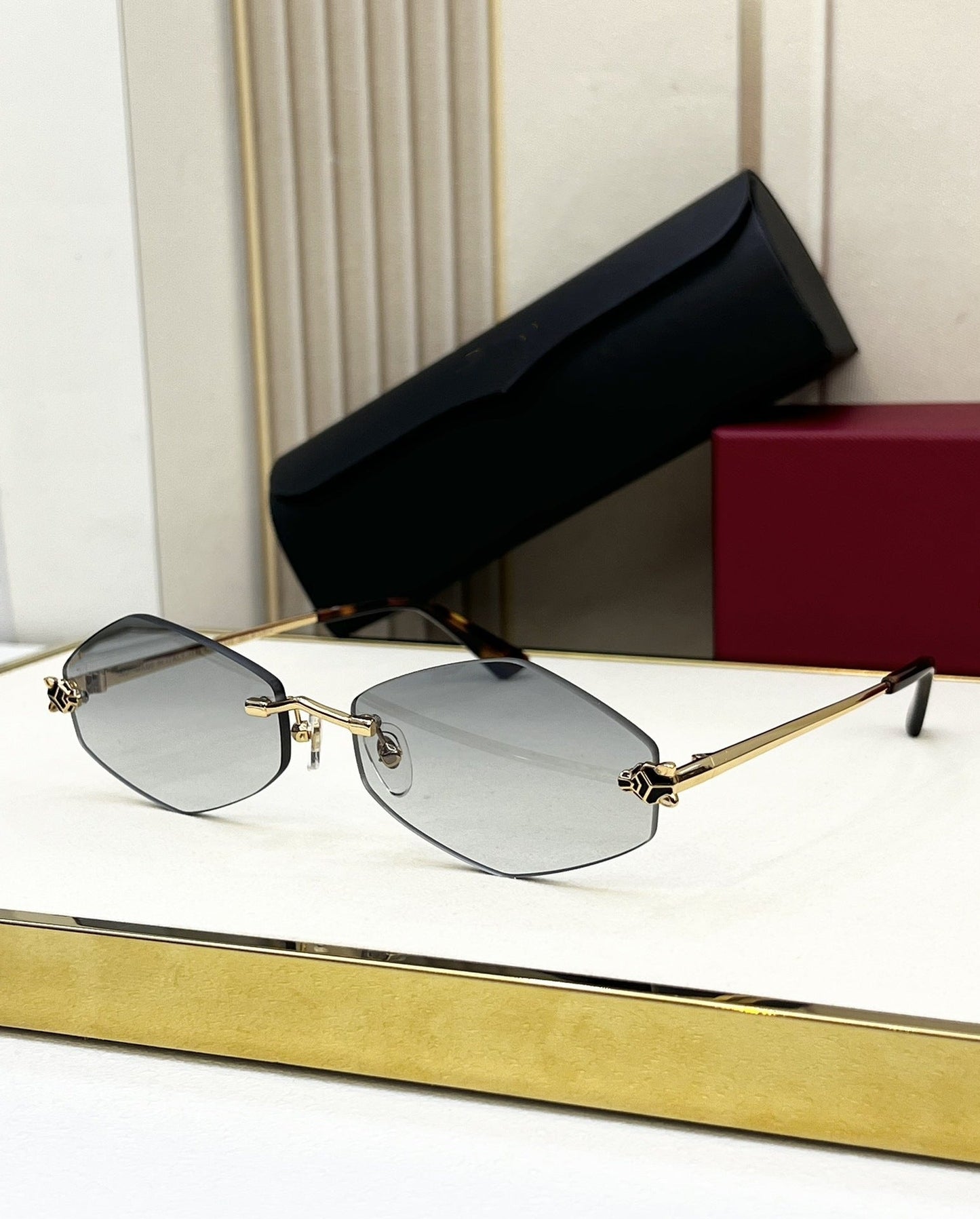 Top QualityCAR High Quality Fashion Light Luxury Frameless Sunglasses Men's and Women's Sunglasses UV Protection CT0433