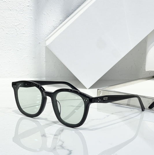 GM Sunglasses Men's High Sense Retro Internet Celebrity Fashion Versatile Personality Plate Sunglasses Women UV Protection JUDE