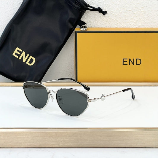 Cross-border European and American Fashion Sunglasses Women's High-end Metal Frame Glasses Big-name Sunglasses High-version UV Protection