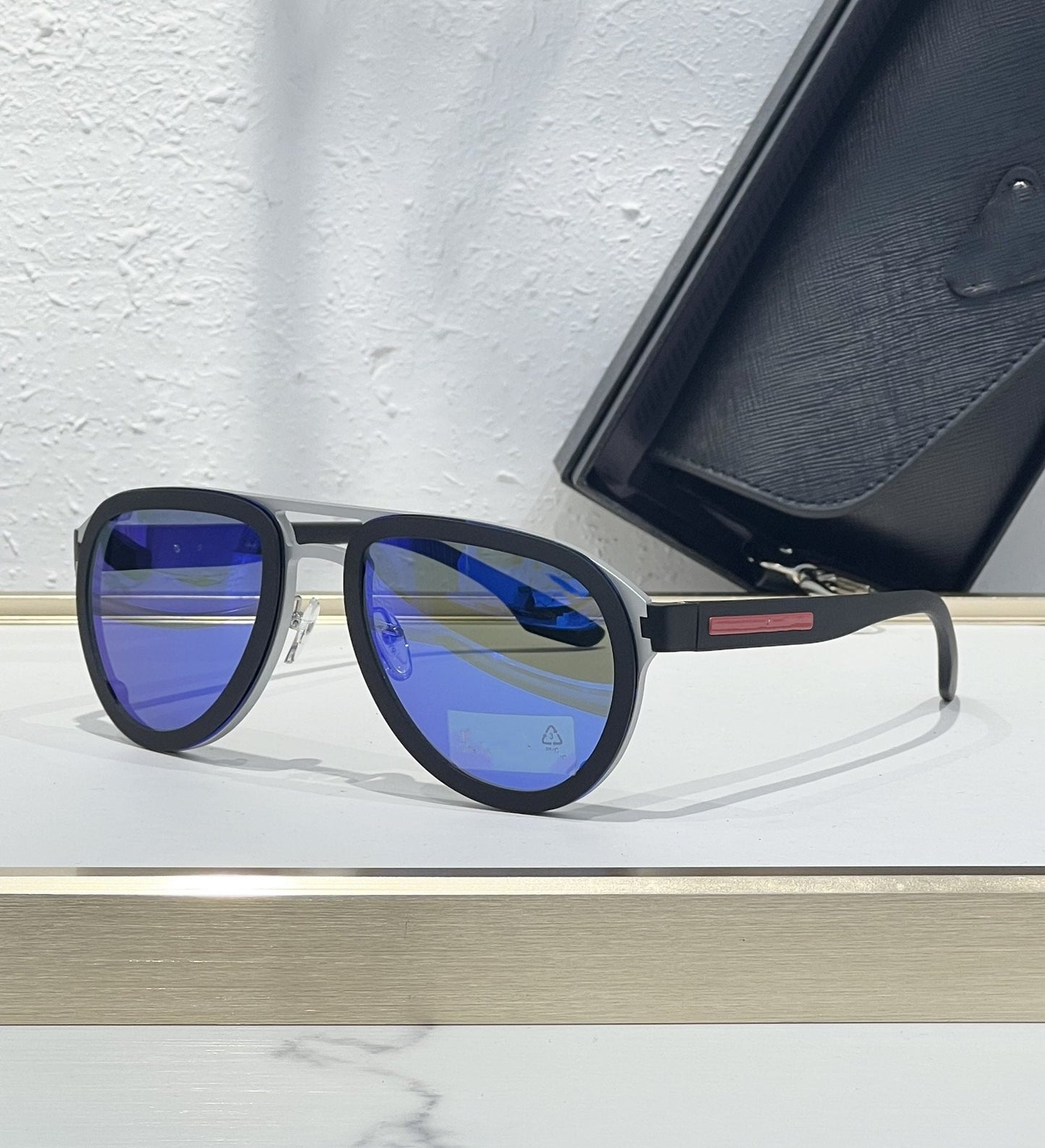 PRA Cross-border Fashion Toad Round Sports Classic Red Label Men's Sunglasses Ultra-light Outdoor Women's Sunglasses SPR56XS