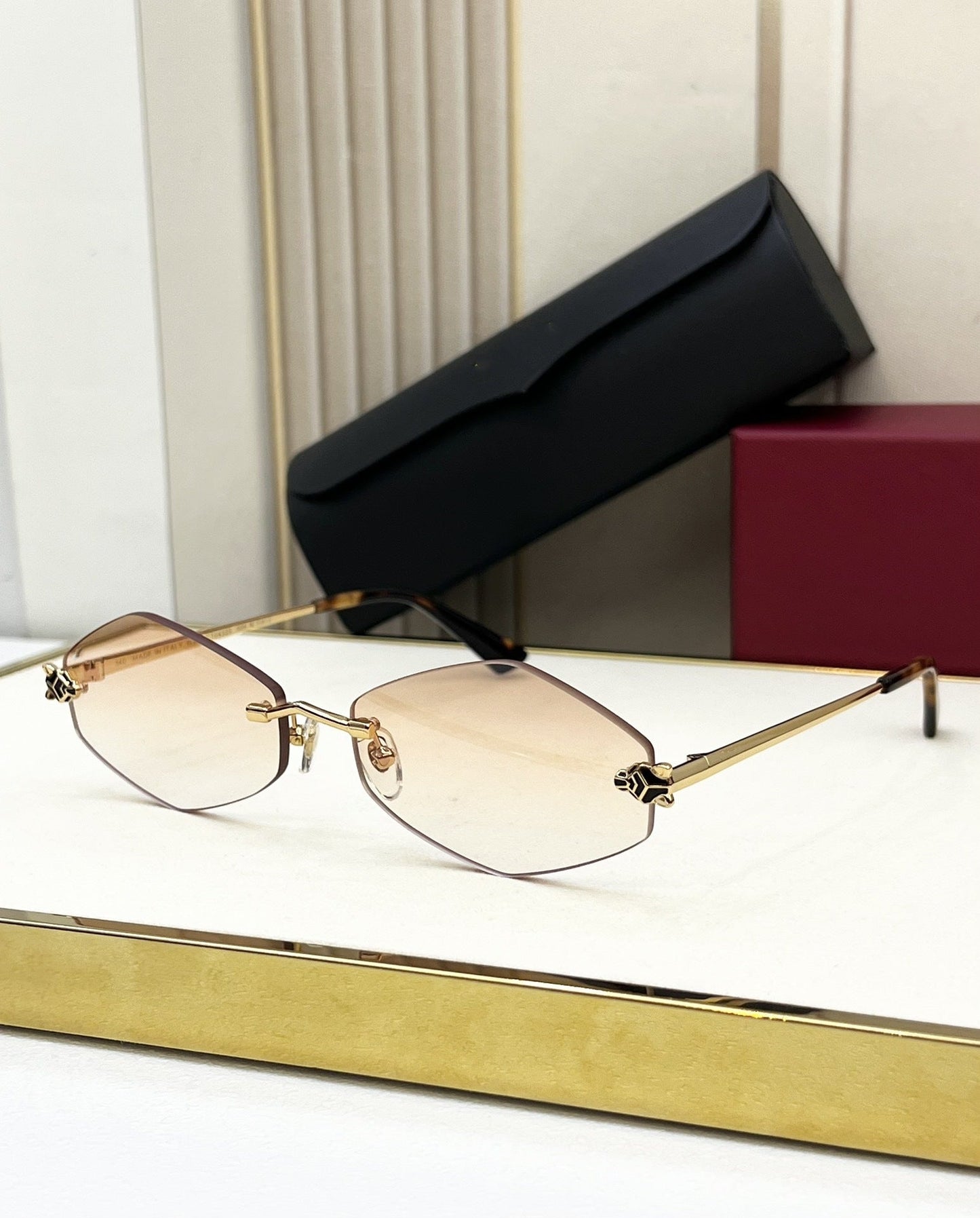 Top QualityCAR High Quality Fashion Light Luxury Frameless Sunglasses Men's and Women's Sunglasses UV Protection CT0433