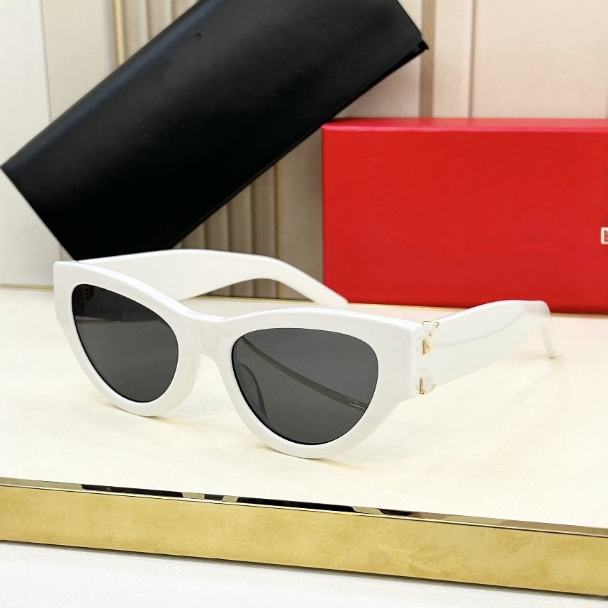 Cross-border Poplar Forest Sunglasses M94 High Version Xiaohongshu Hot Sale Fashion Retro Cat Eye Sunglasses Women's High Sense