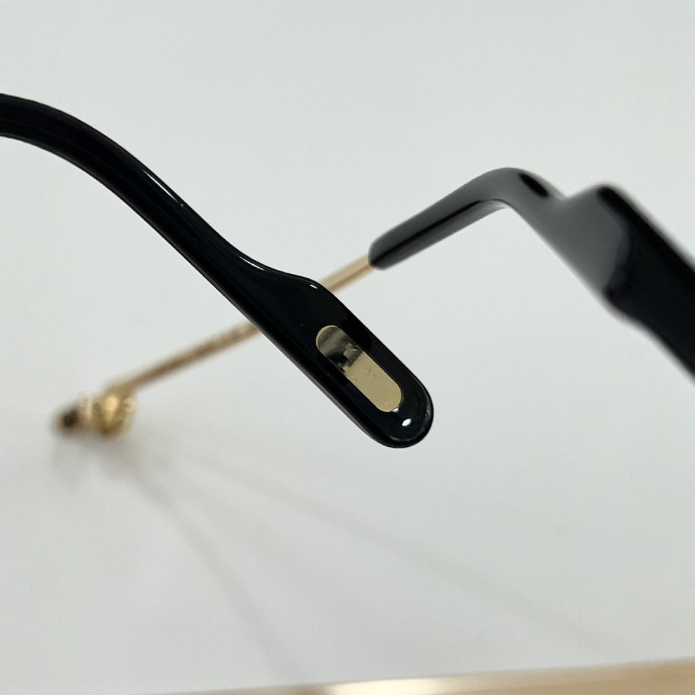 CAR New Rectangular Frameless Simple European and American Fashion Sunglasses Men's and Women's Travel Sunglasses UV Protection CT0498S