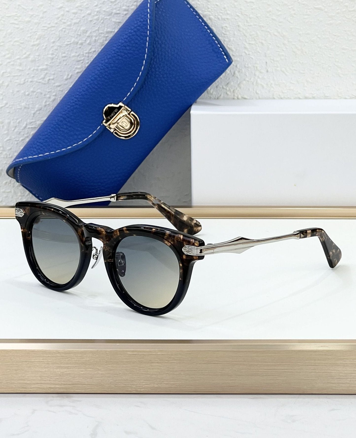 2025 New High-end Fashion Sunglasses Men's Ins Sunglasses Women's Big Face Thin Anti-ultraviolet Cross-border Europe and The United States