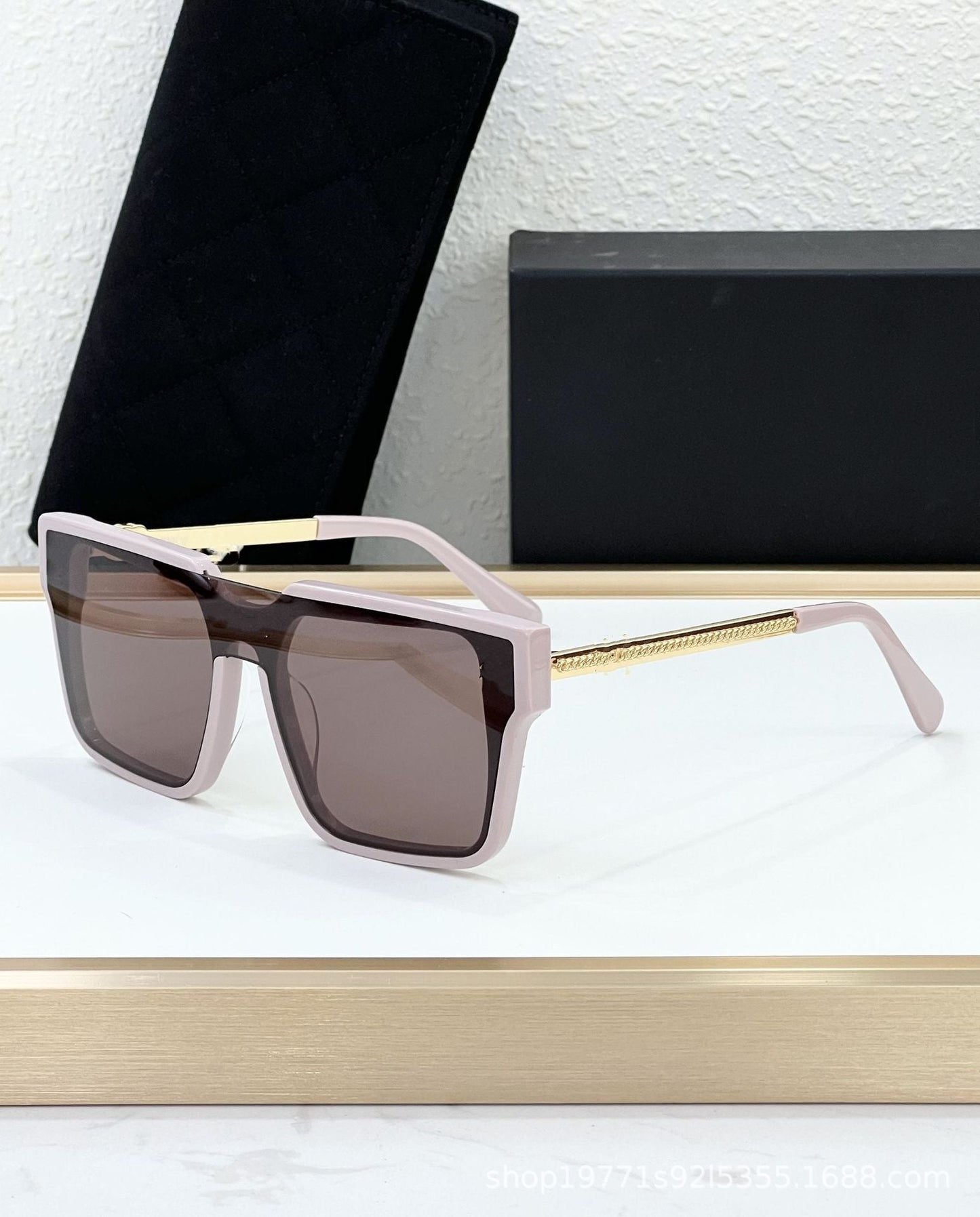 Cross-border Arc De Triomphe New Sunglasses Women's High-end Fashion Square Street Shot Large Frame Sunglasses Moisture UV Protection