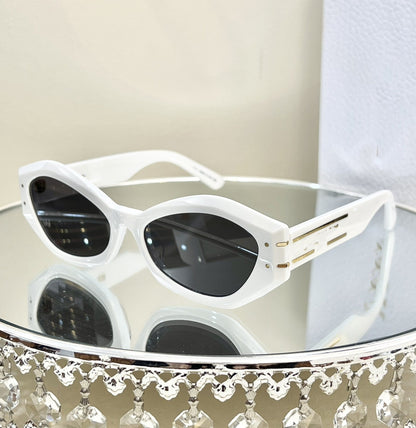 2024 Internet Celebrity Explosion D Home Retro Cat Eye Sunglasses Women's High Sense Fashion Versatile Sunglasses UV Protection B1U
