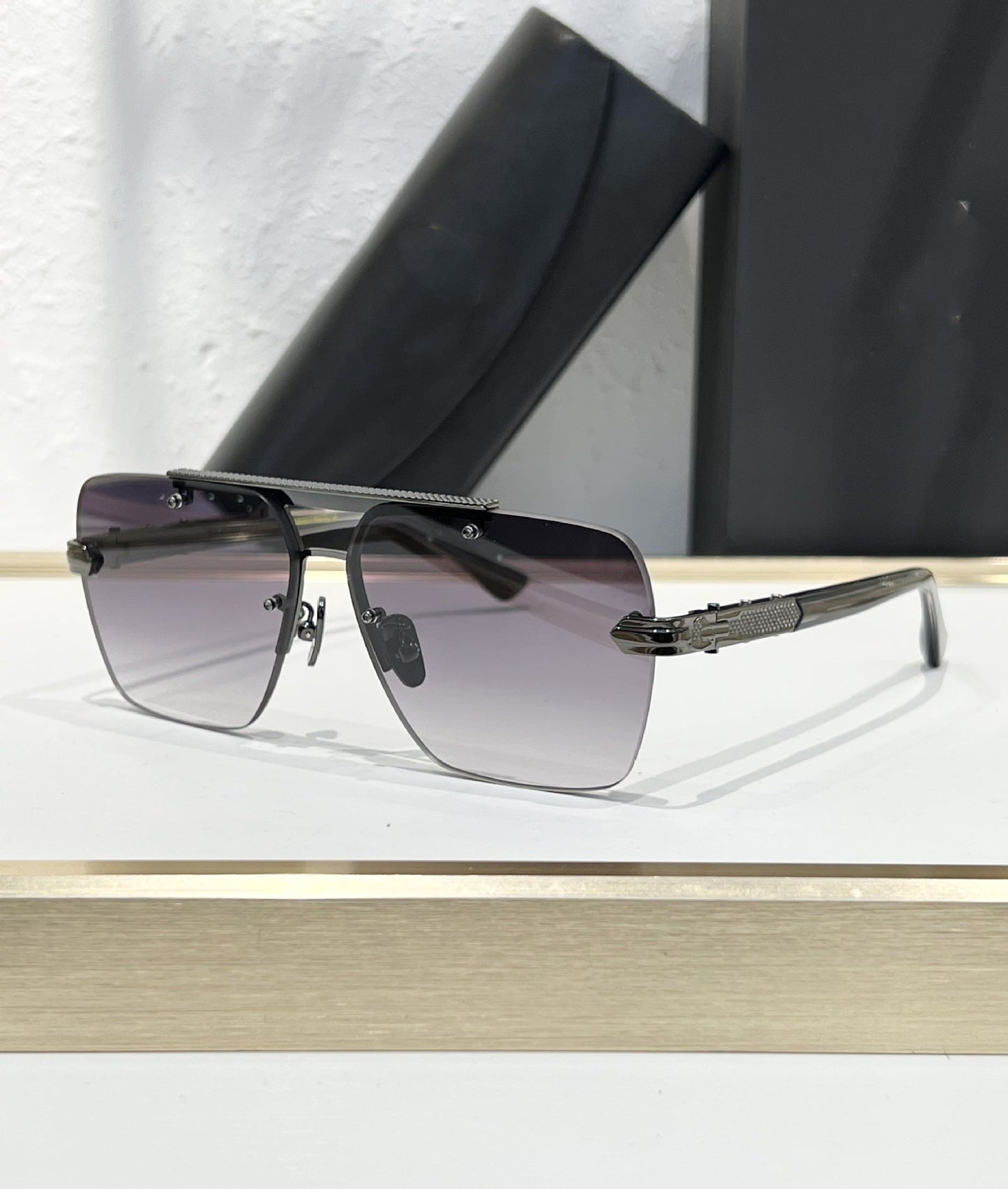 Cross-border MAY New Metal Sunglasses Men's High-end Fashion Classic Square Glasses UV-proof Sunglasses Women