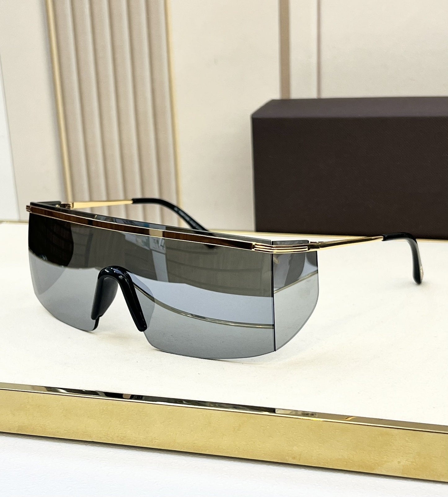 Cross-border Exclusive for Tom's Home, Popular in Europe and America, Luxury Men's and Women's Square Frame One-piece Glasses, Sunscreen, Fashion Sunglasses, Sunglasses.