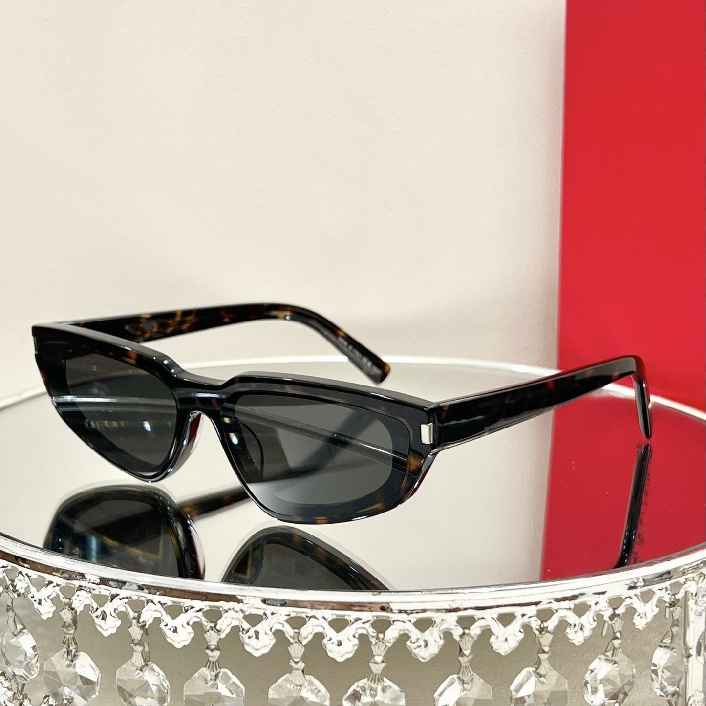 Park Caiying Same Style, High-quality Cat Eye Sunglasses Women's Cross-border Versatile Fashion Sunglasses UV Protection SL634