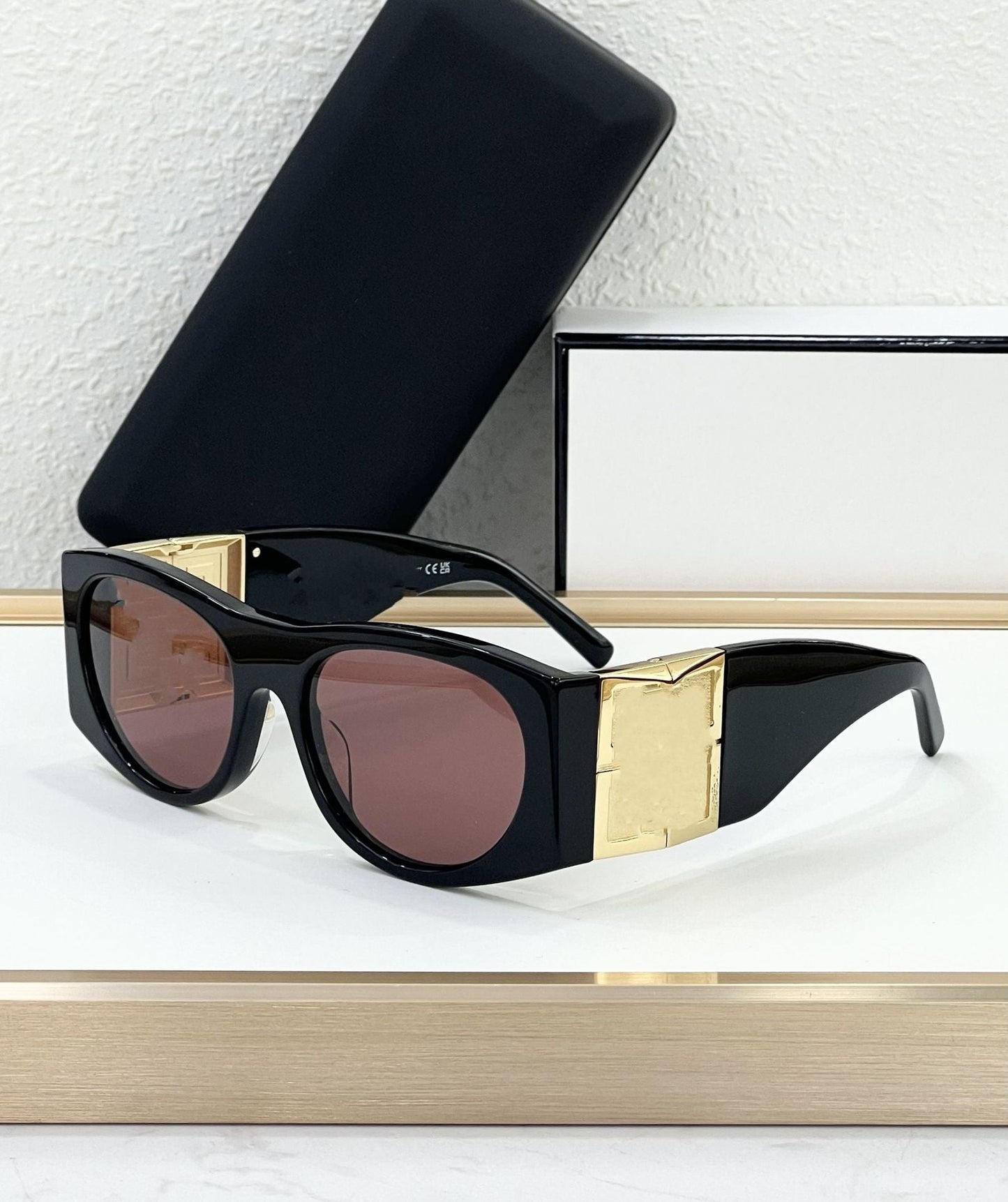 Cross-border European and American Fashion Versatile Sunglasses Men's Trend Large Frame Sunglasses Women's UV Protection Street Shot GV40028I