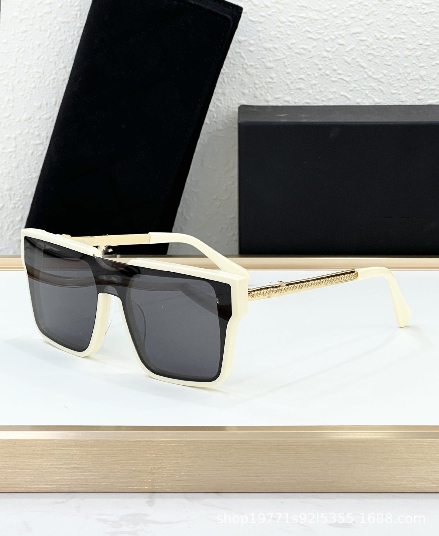 Cross-border Arc De Triomphe New Sunglasses Women's High-end Fashion Square Street Shot Large Frame Sunglasses Moisture UV Protection