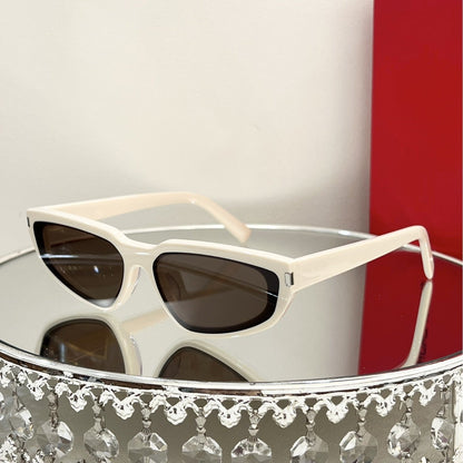 Park Caiying Same Style, High-quality Cat Eye Sunglasses Women's Cross-border Versatile Fashion Sunglasses UV Protection SL634