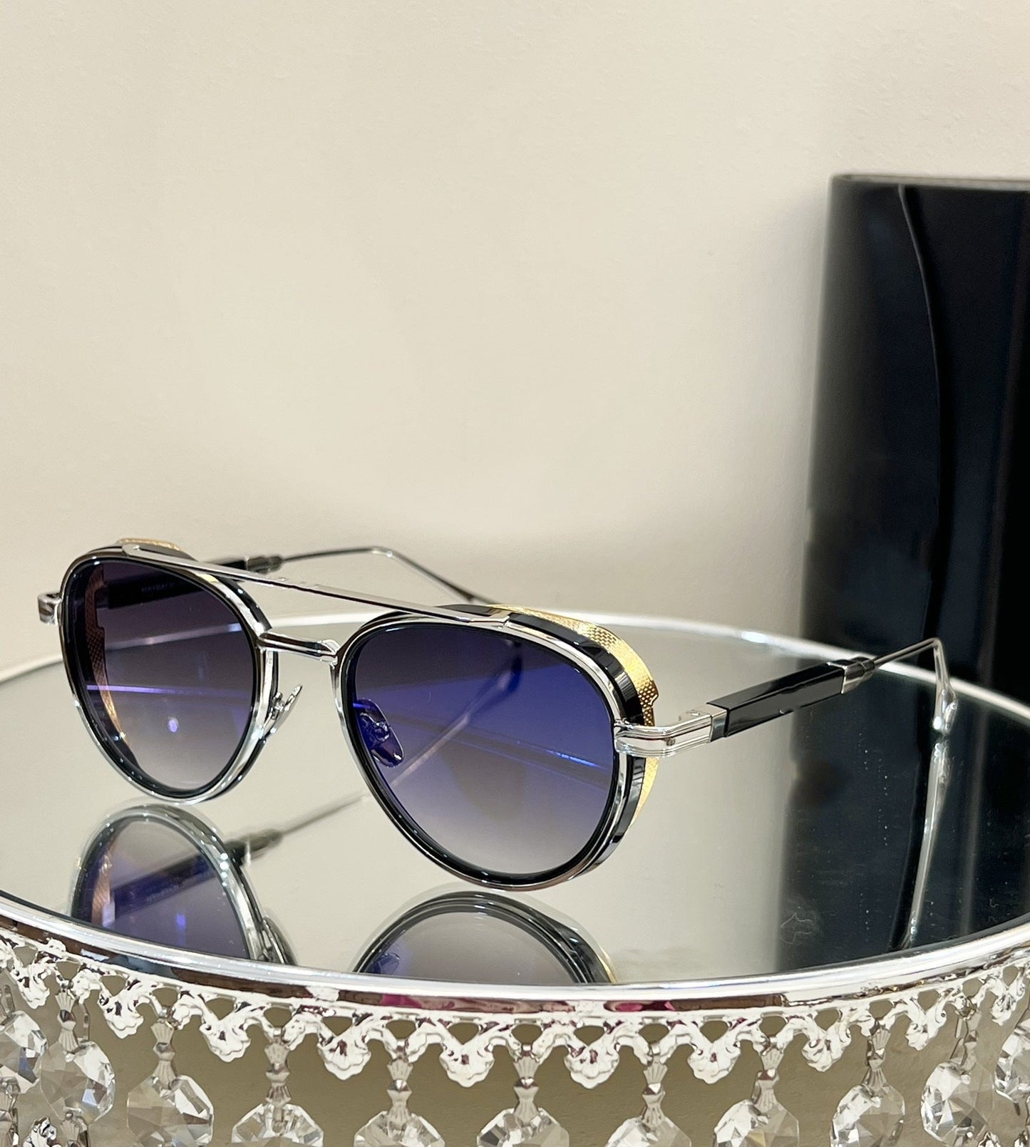 Cross-border MAY Fashion Retro Light Luxury Metal Style Sunglasses Round UV-proof Men's and Women's Sunglasses PADKYLOB