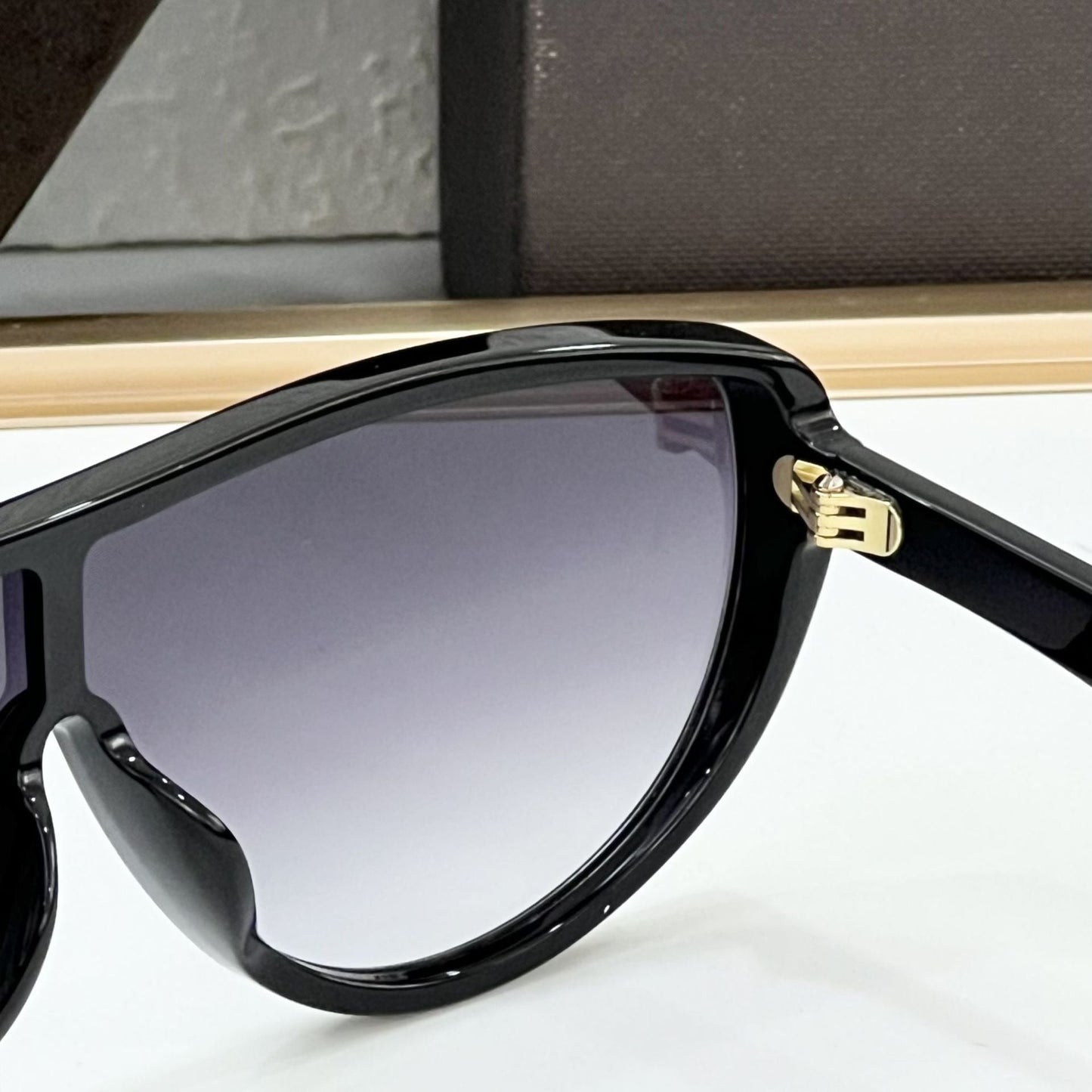 Cross-border European and American Fashion Sunglasses Men's High-end Sense Personalized Large-frame Toad Glasses Big-name Sunglasses Women's UV Protection