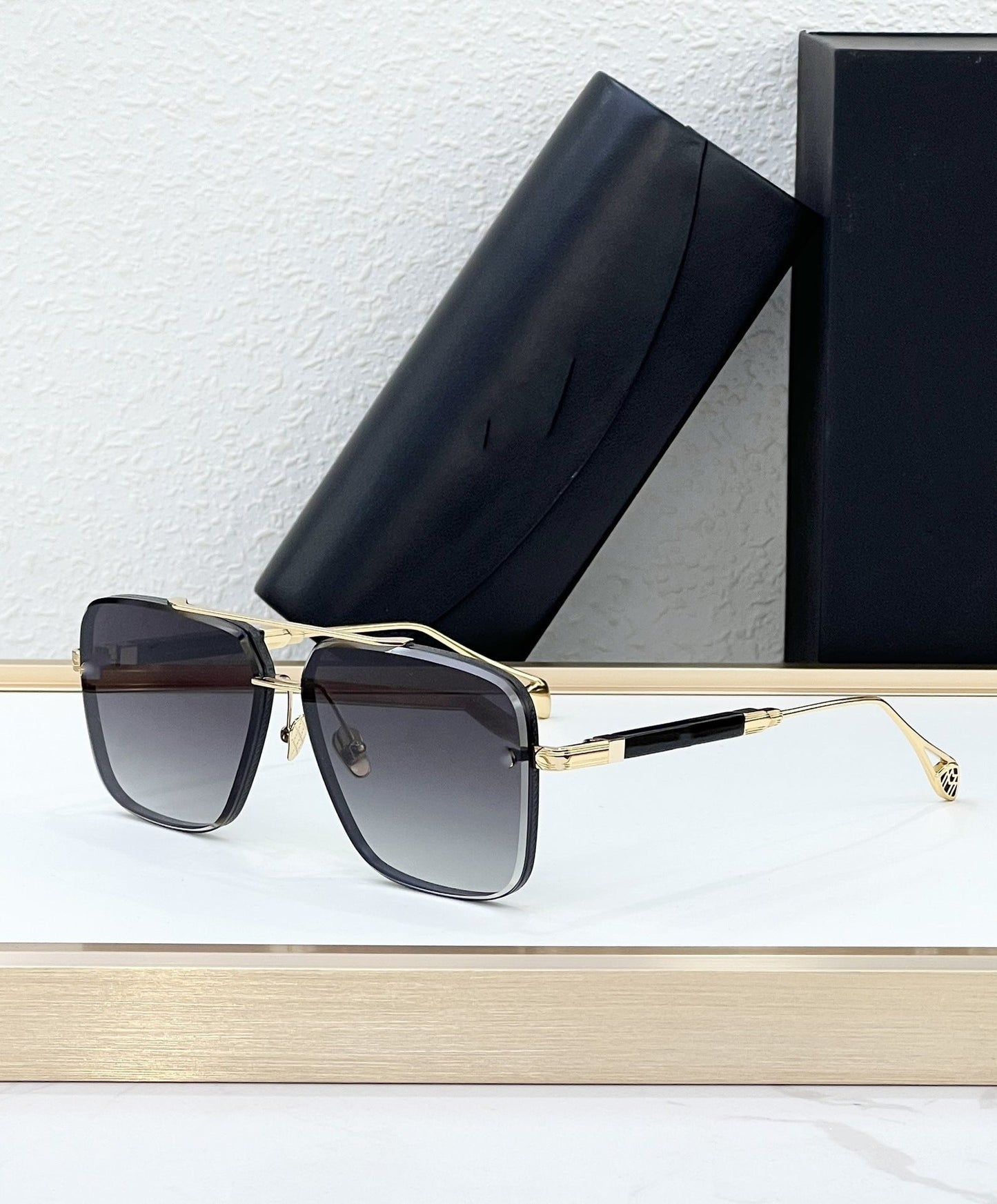 Cross-border New Personalized Metal Sunglasses UV-proof Sunglasses Men's Fashion Advanced Sense of Gradual Change Lenses Trend Women