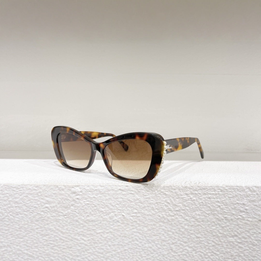 Cross-border Xiaoxiangjia Cat Eye Sunglasses Women's High Sense of European and American Style Fashion Internet Celebrity 5481H Personalized Pearl Sunglasses