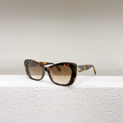 Cross-border Xiaoxiangjia Cat Eye Sunglasses Women's High Sense of European and American Style Fashion Internet Celebrity 5481H Personalized Pearl Sunglasses