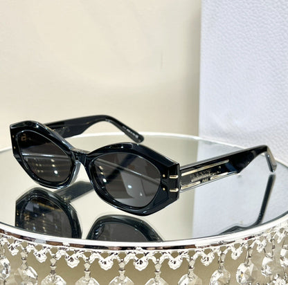 2024 Internet Celebrity Explosion D Home Retro Cat Eye Sunglasses Women's High Sense Fashion Versatile Sunglasses UV Protection B1U