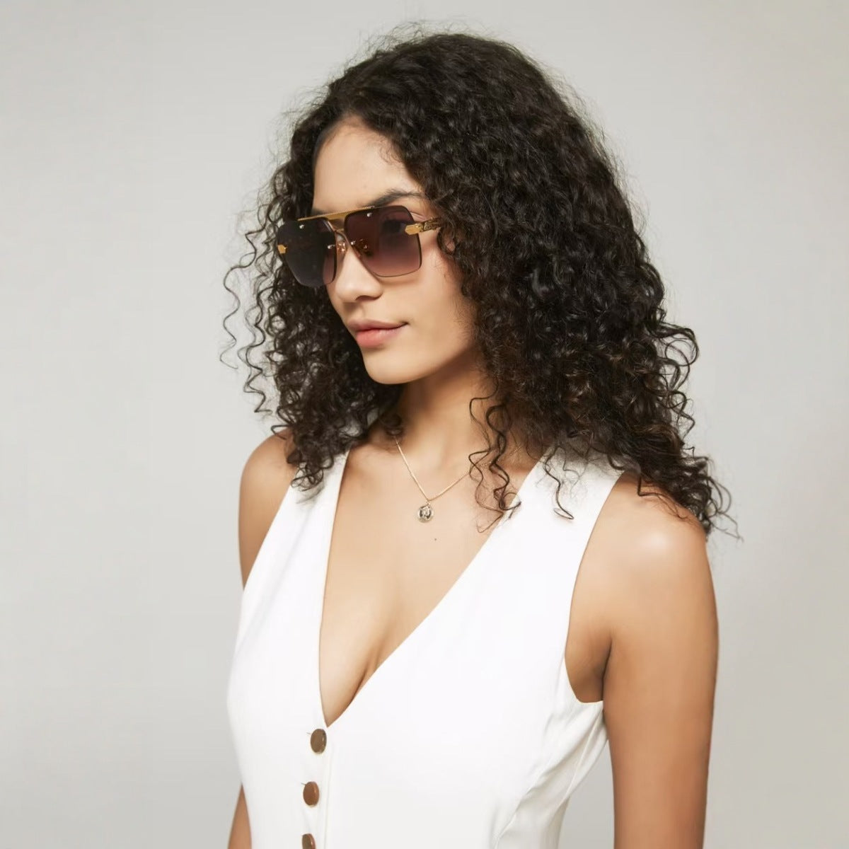 Cross-border MAY New Metal Sunglasses Men's High-end Fashion Classic Square Glasses UV-proof Sunglasses Women